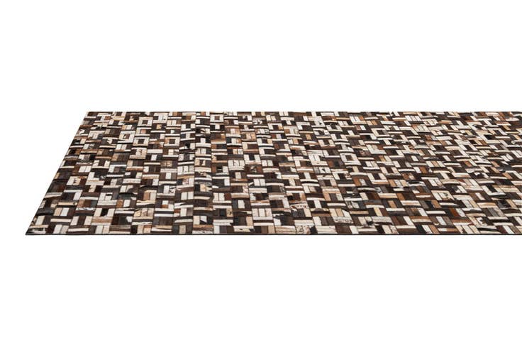 Detail image of 5' x 7' 10 Cowhide - Patchwork Rug