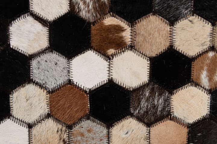 5' 1 x 8' Cowhide - Patchwork Rug