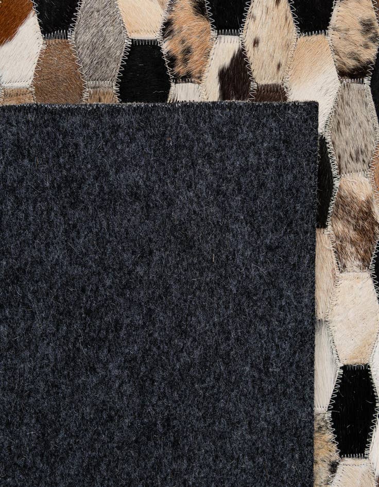 Detail image of 5' x 8' Cowhide - Patchwork Rug