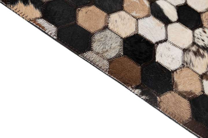 5' 1 x 8' Cowhide - Patchwork Rug