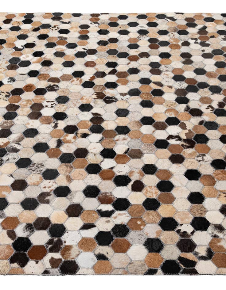Detail image of 5' 1 x 7' 11 Cowhide - Patchwork Rug
