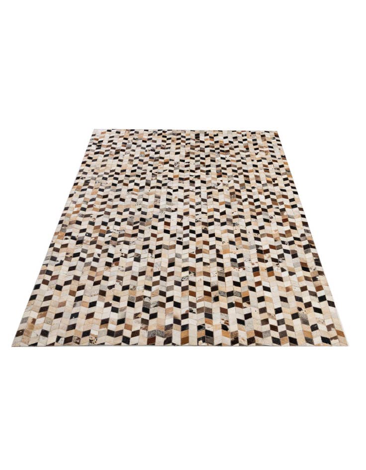 Detail image of 5' x 7' 11 Cowhide - Patchwork Rug