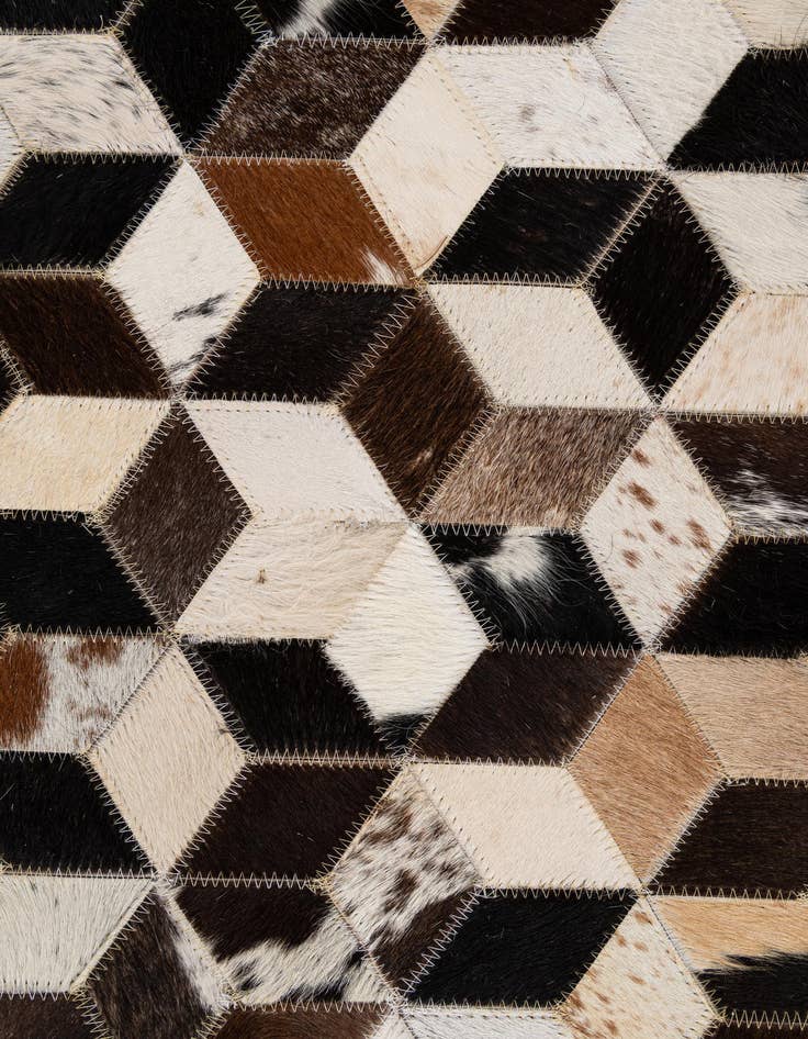 Detail image of 5' 2 x 7' 10 Cowhide - Patchwork Rug