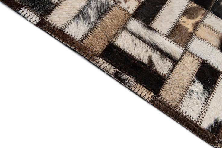 Detail image of 5' 2 x 7' 11 Cowhide - Patchwork Rug