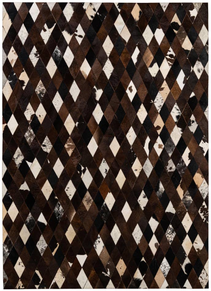Detail image of 5' 9 x 8' Cowhide - Patchwork Rug