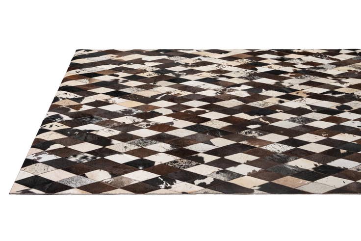 Detail image of 5' 9 x 8' 1 Cowhide - Patchwork Rug