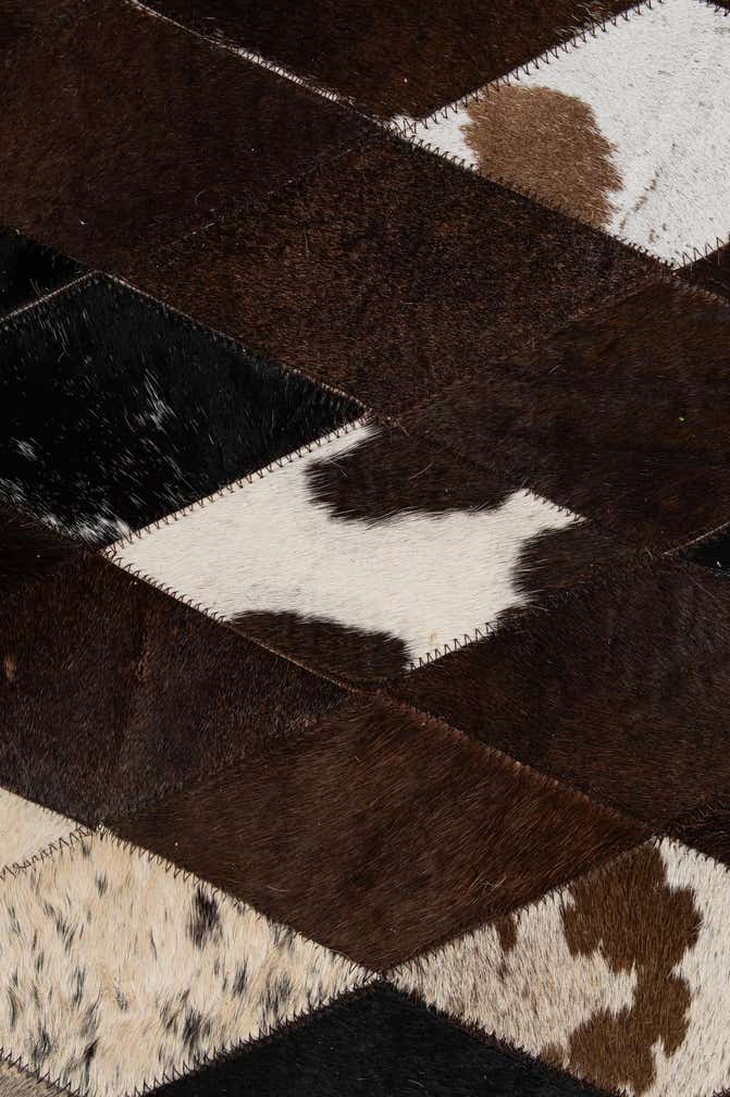 5' 10 x 8' Cowhide - Patchwork Rug