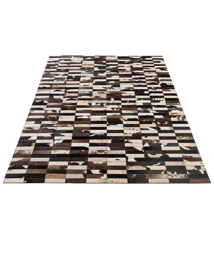 Detail image of 5' x 7' 11 Cowhide - Patchwork Rug