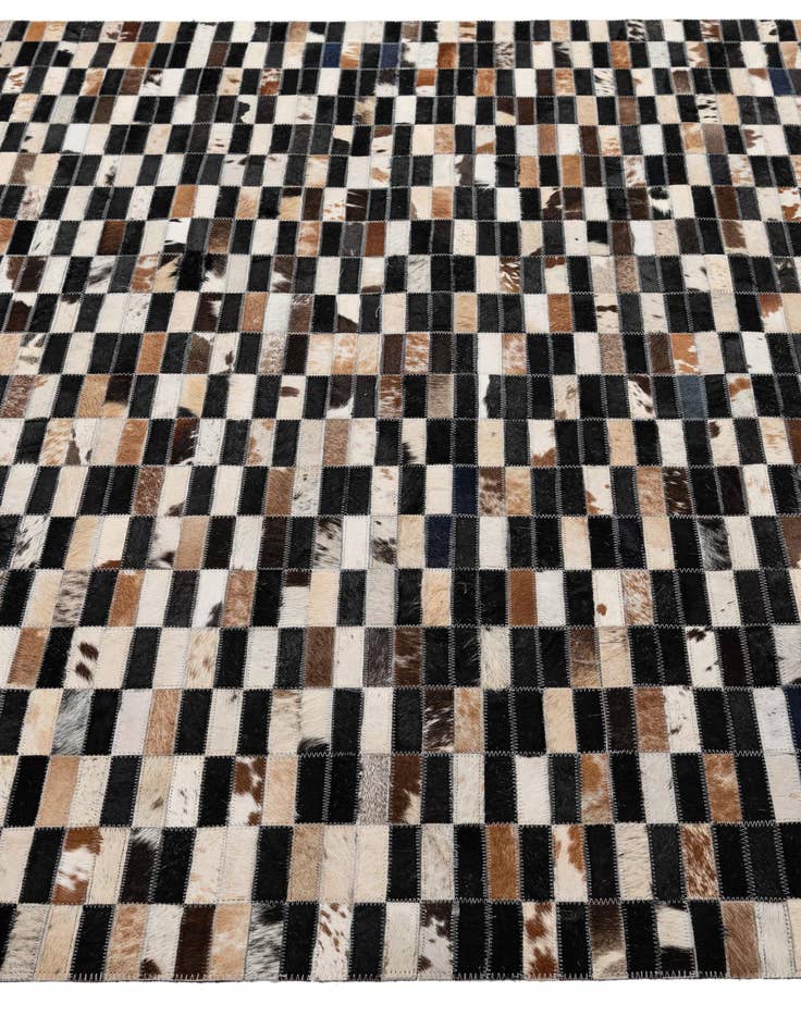 Detail image of 5' 3 x 8' Cowhide - Patchwork Rug