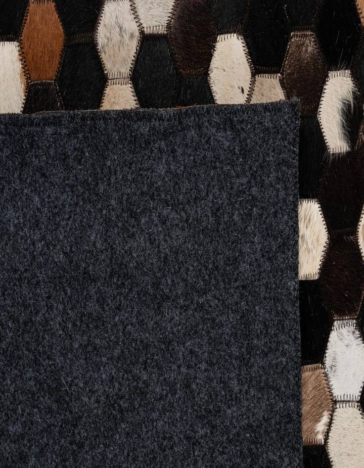 Detail image of 5' 2 x 8' Cowhide - Patchwork Rug