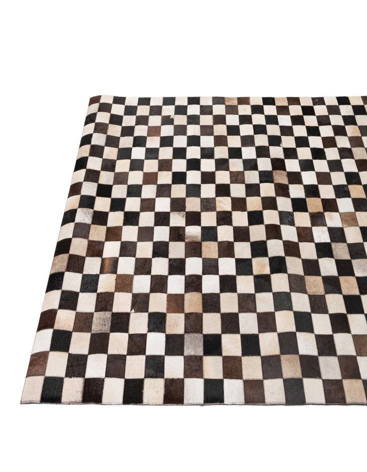 Detail image of 5' x 8' 1 Cowhide - Patchwork Rug