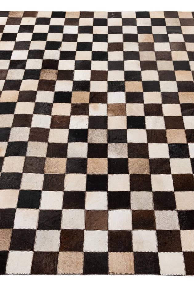 Detail image of 5' x 8' 1 Cowhide - Patchwork Rug