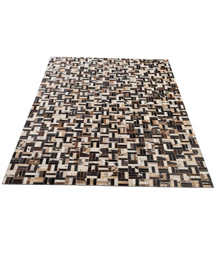 Detail image of 5' x 7' 11 Cowhide - Patchwork Rug