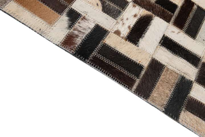 5' x 7' 11 Cowhide - Patchwork Rug