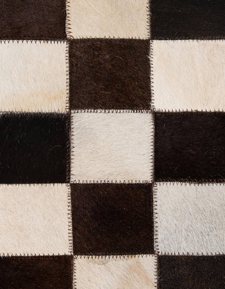 Detail image of 5' x 8' Cowhide - Patchwork Rug