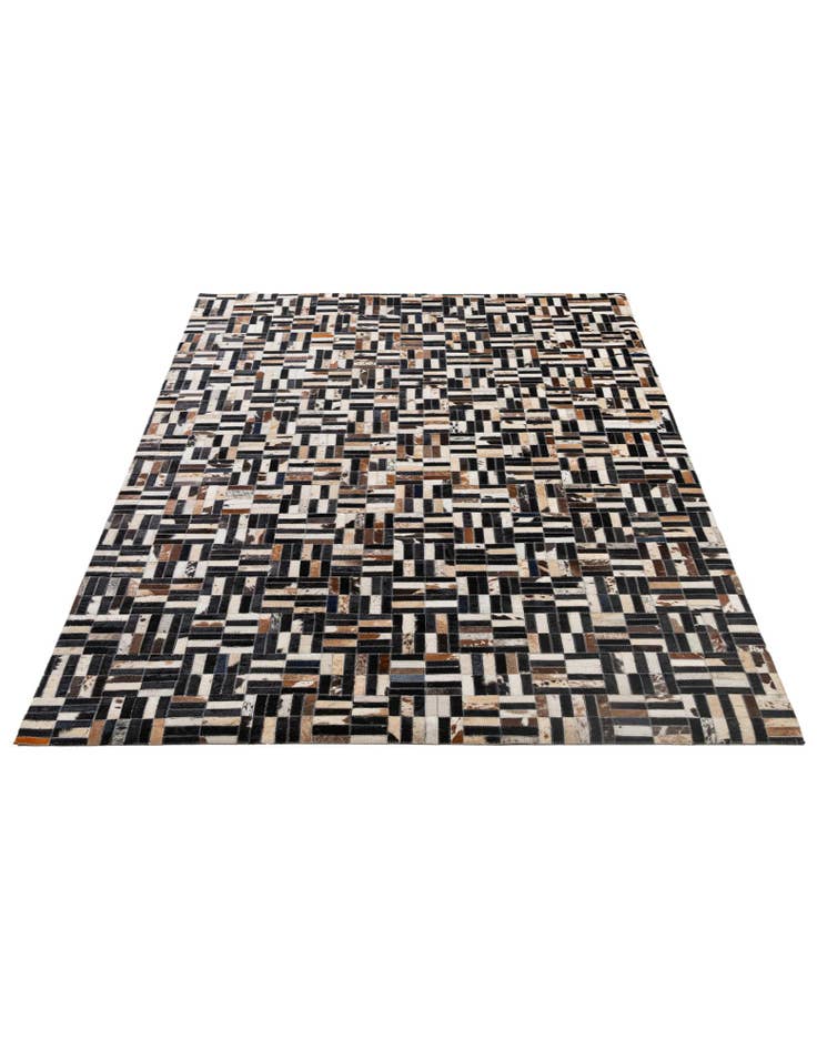 Detail image of 5' 1 x 8' Cowhide - Patchwork Rug