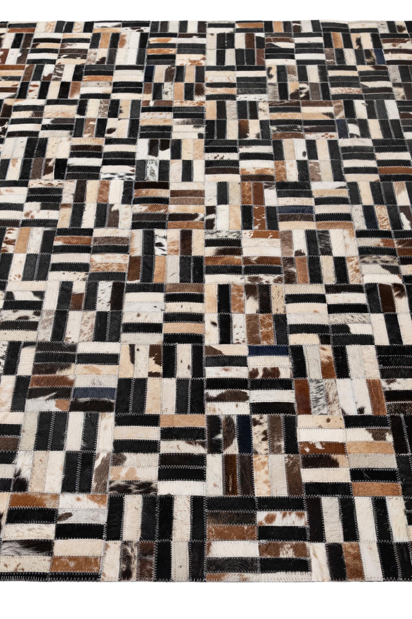 5' 1 x 8' Cowhide - Patchwork Rug