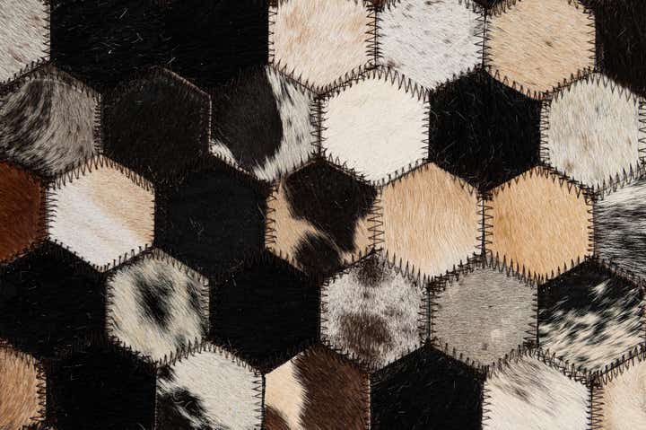 5' 1 x 8' Cowhide - Patchwork Rug