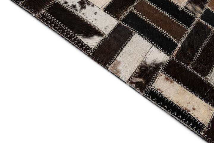 5' x 7' 11 Cowhide - Patchwork Rug