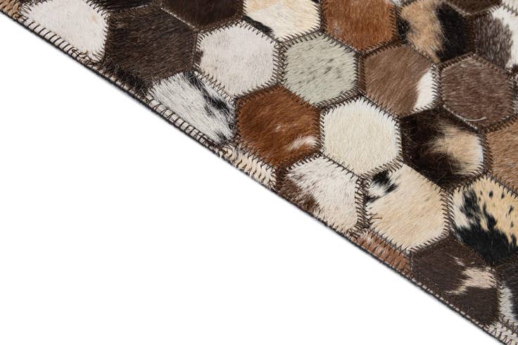 Detail image of 5' 1 x 7' 11 Cowhide - Patchwork Rug