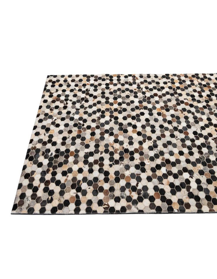 Detail image of 5' x 7' 11 Cowhide - Patchwork Rug