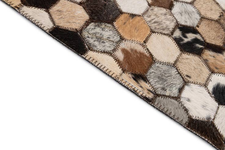 Detail image of 5' 1 x 7' 11 Cowhide - Patchwork Rug