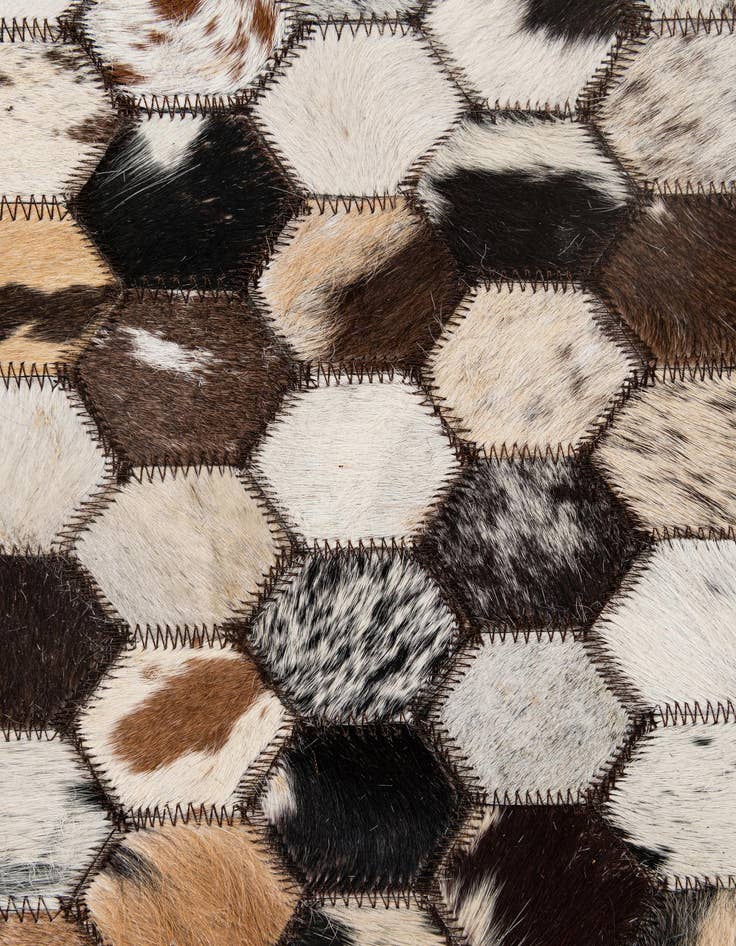 Detail image of 5' x 7' 11 Cowhide - Patchwork Rug