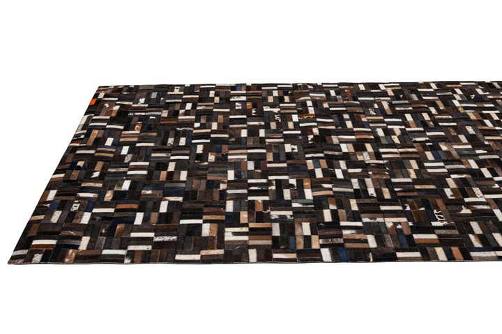 5' 1 x 8' Cowhide - Patchwork Rug