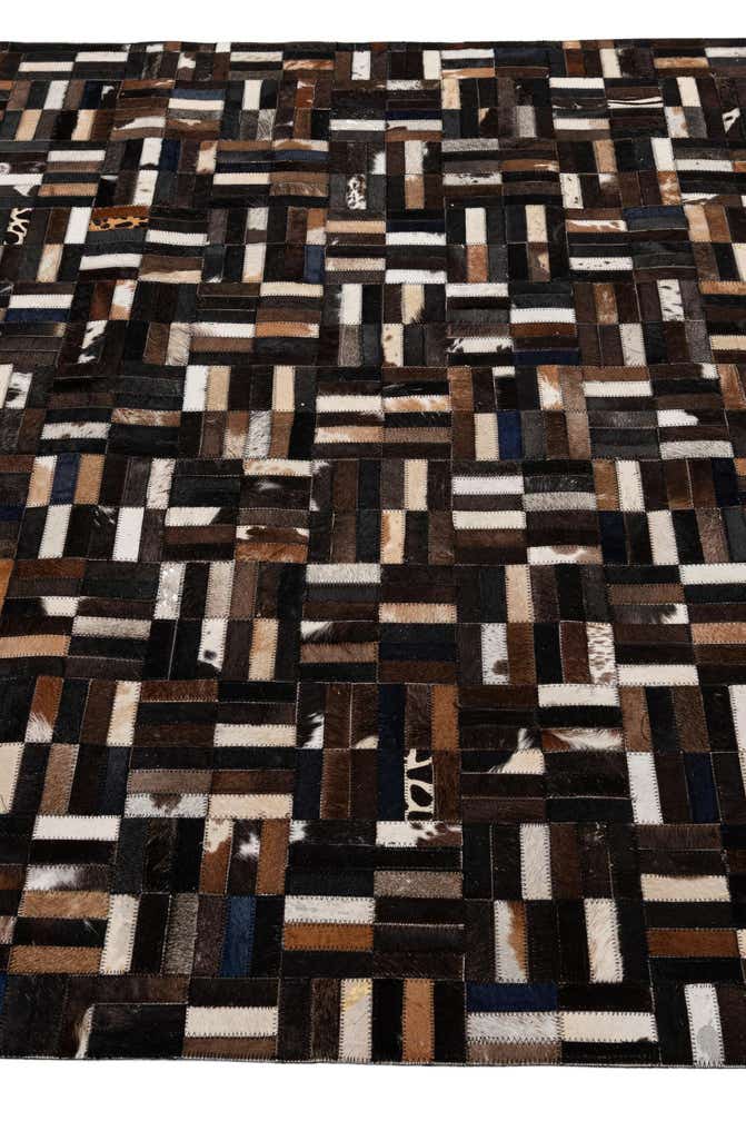 5' 1 x 8' Cowhide - Patchwork Rug