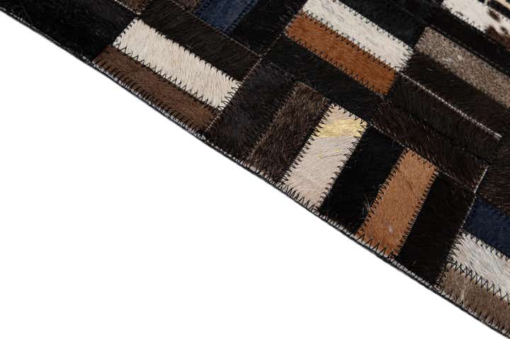 5' 1 x 8' Cowhide - Patchwork Rug