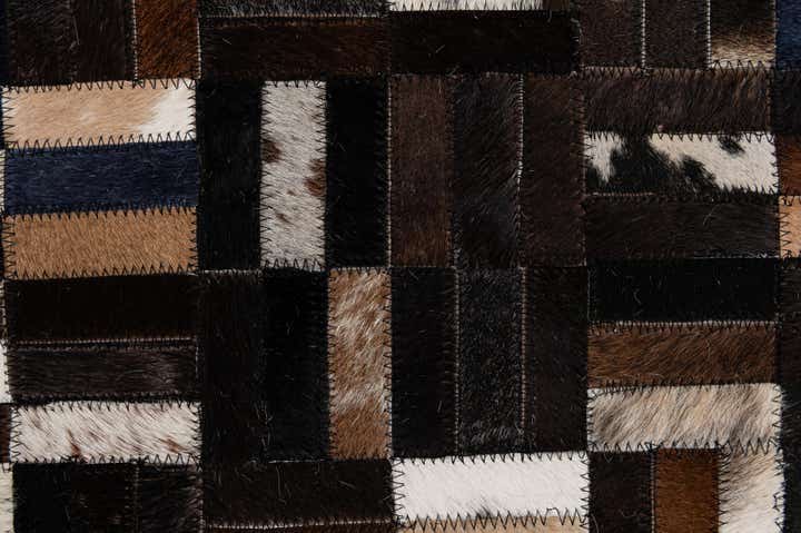 5' 1 x 8' Cowhide - Patchwork Rug