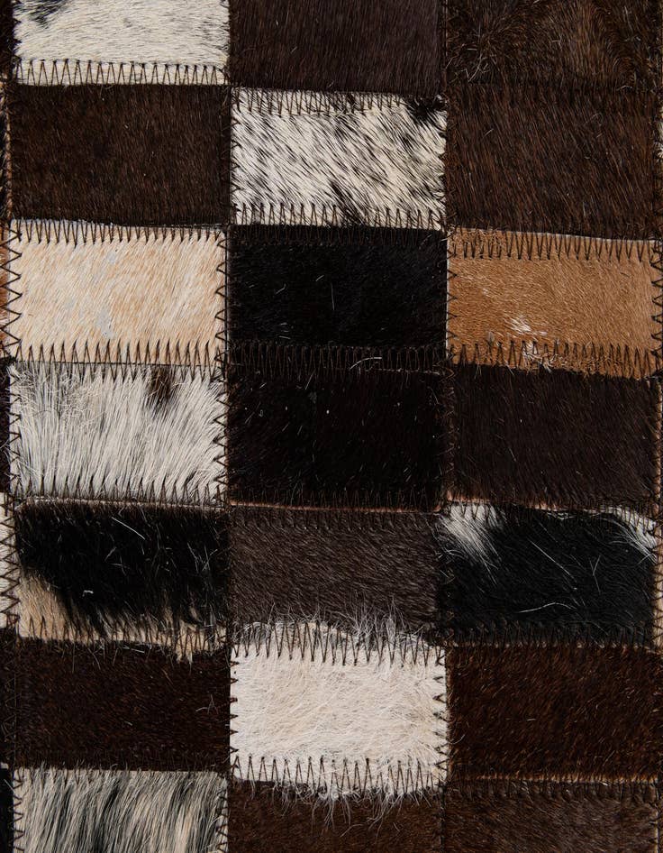 Detail image of 5' x 8' Cowhide - Patchwork Rug