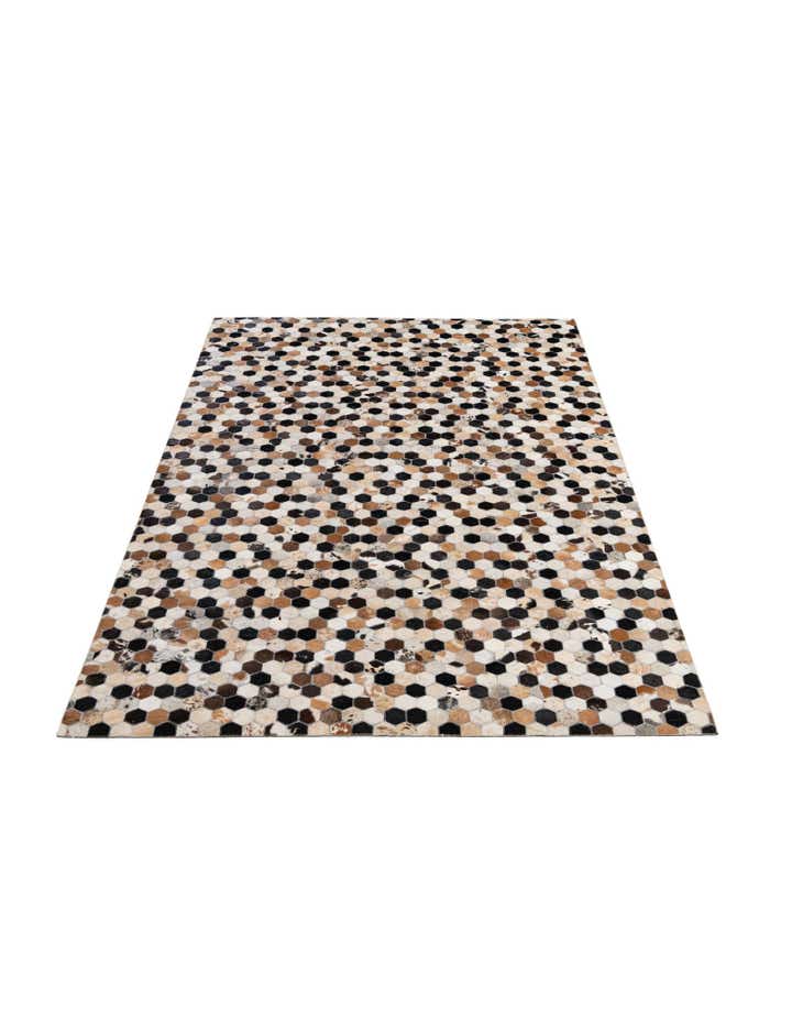 5' 1 x 8' Cowhide - Patchwork Rug