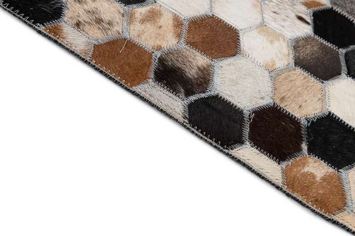 5' 1 x 8' Cowhide - Patchwork Rug