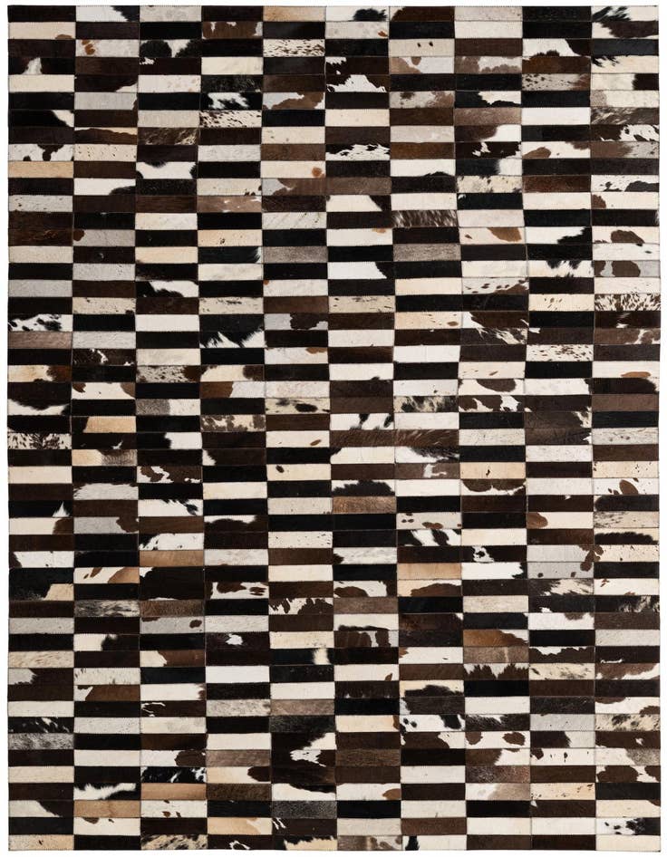 Detail image of 4' 11 x 8' Cowhide - Patchwork Rug