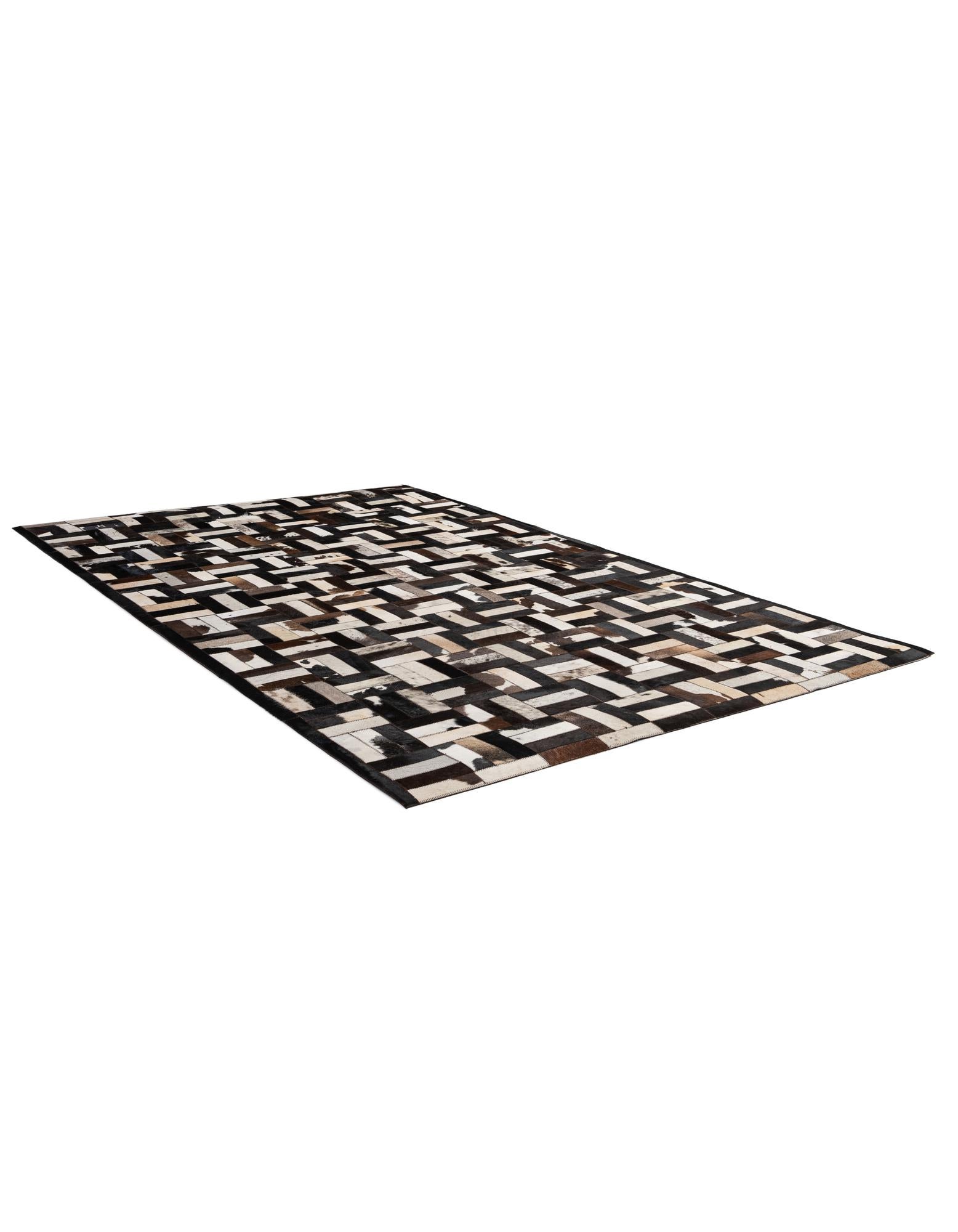 5' 2 x 8' Cowhide - Patchwork Rug