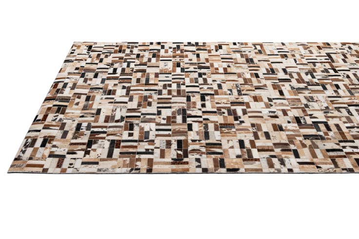 Detail image of 5' 1 x 8' Cowhide - Patchwork Rug