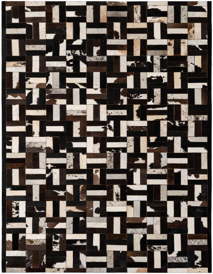 Detail image of 5' 1 x 7' 11 Cowhide - Patchwork Rug