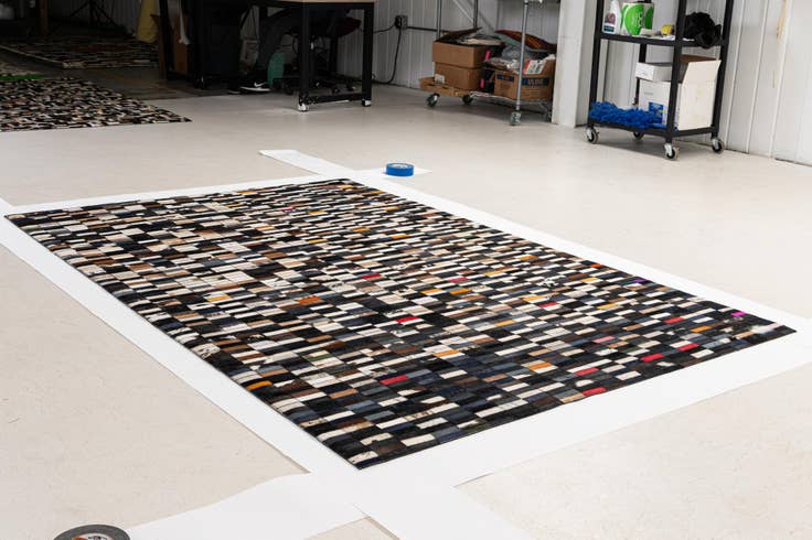 Detail image of 5' 2 x 7' 11 Cowhide - Patchwork Rug