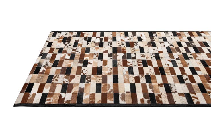 Detail image of 5' 2 x 7' 11 Cowhide - Patchwork Rug