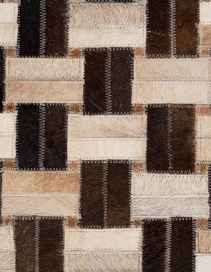 Detail image of 4' 11 x 7' 10 Cowhide - Patchwork Rug