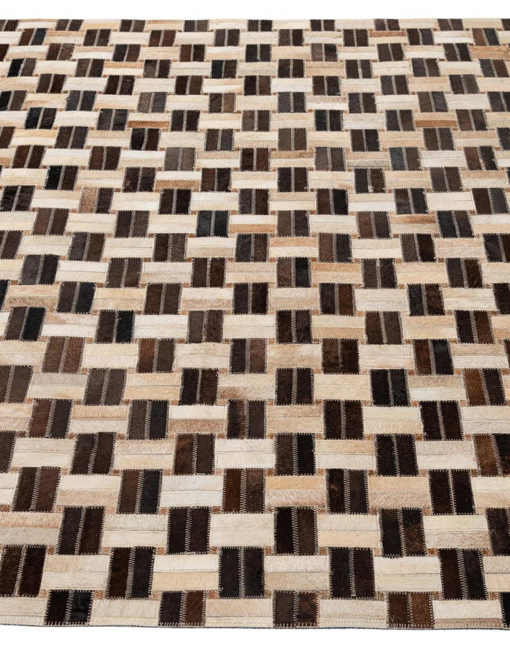 Detail image of 5' x 7' 9 Cowhide - Patchwork Rug