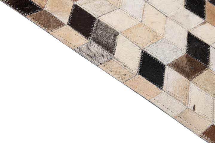 5' x 7' 11 Cowhide - Patchwork Rug
