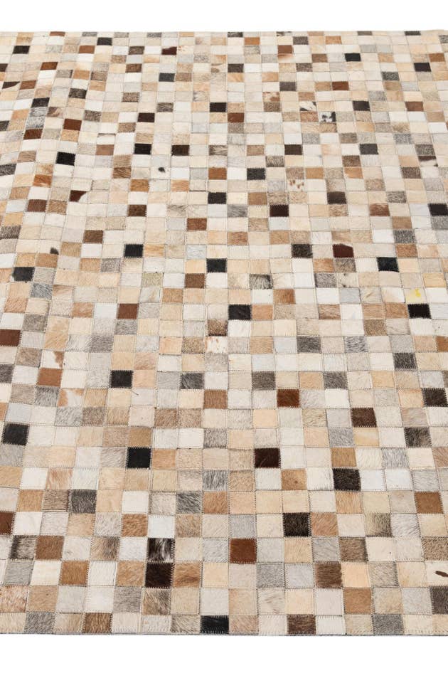 Detail image of 5' x 7' 11 Cowhide - Patchwork Rug