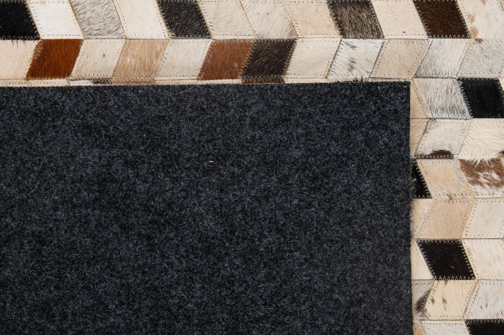 5' x 7' 11 Cowhide - Patchwork Rug