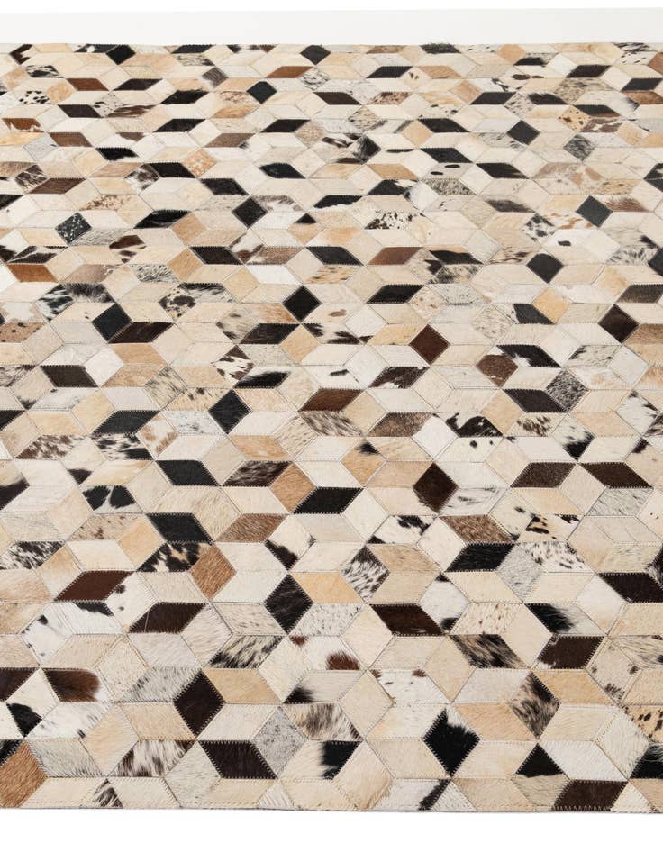 Detail image of 5' 1 x 7' 11 Cowhide - Patchwork Rug