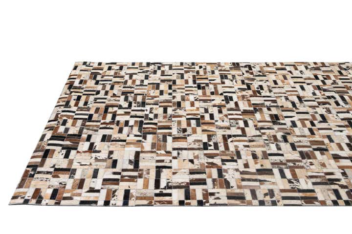 5' 1 x 8' Cowhide - Patchwork Rug
