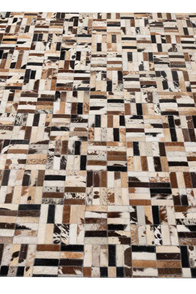 5' 1 x 8' Cowhide - Patchwork Rug