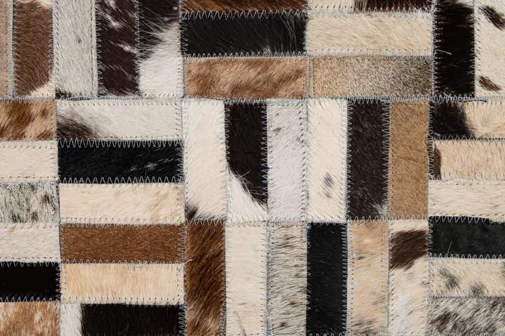 5' 1 x 8' Cowhide - Patchwork Rug
