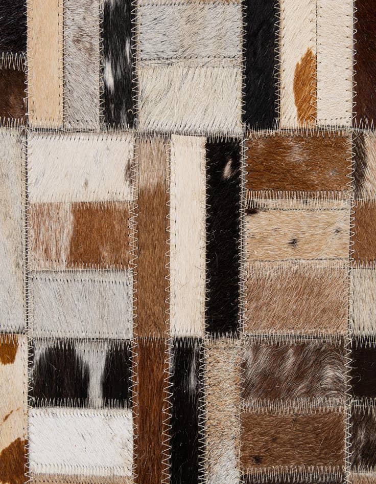 Detail image of 5' x 8' Cowhide - Patchwork Rug